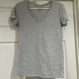 Black and white tshirt